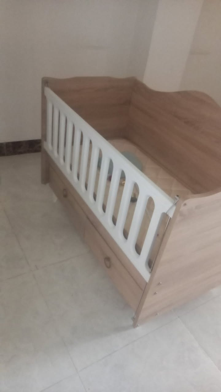 📢 للبيع في أربيل 📢

للبيع مجموعة مستلزمات أطفال بحالة جيدة:

🛏️ تخت أطفال مناسب لعمر 5 سنوات
🪑 كرسي طعام للأطفال
🚗 كرسي سيارة للأطفال
🎠 كرسي هزاز

💰 يوجد سعر خاص ومميز عند شراء جميع القطع معًا.

📍 الموقع: أربيل

📞 للتواصل والاستفسار: ***********
