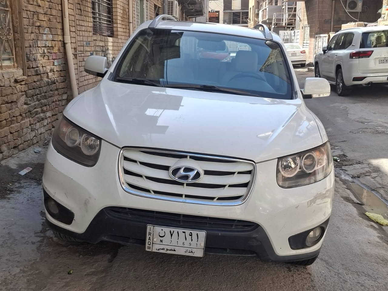 سنتافيا موديل ٢٠١١ 
ماشيه ٨٧٧٠٠
ضرر باب السائق وجزء من الباب الخلفي 
رقم بغداد ألماني 
فول مواصفات
الاتصال على *********** بغداد, العراق
