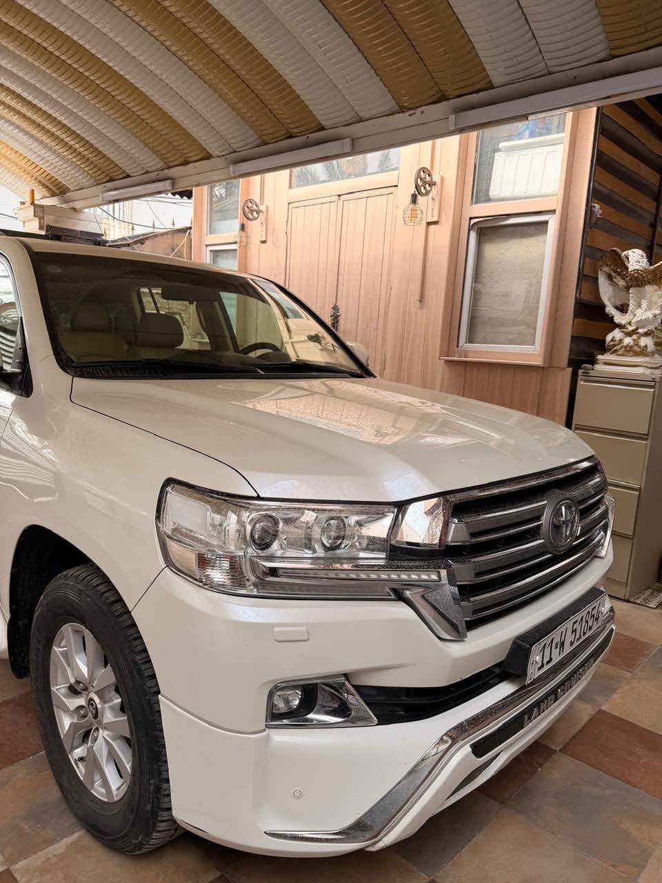 السلام عليكم لاندكروز 2017 للبيع
سياره بريم اصل
ماشيه 142 km
شحن لاسلكي معروفه مواصفات لاندكروز
رقم بغداد بسمي تحويل مباشر
السونار مرفق مع الصور
السياره جديده بمعنى الكلمة بلنسبه لموديلها
للاستفسار ***********
