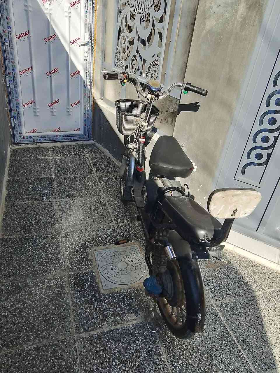 للبيع سعر الواحد 275 وبيه مجال اربع بطاريات يقرن 10,5 عشرة ونص جدد
***********
