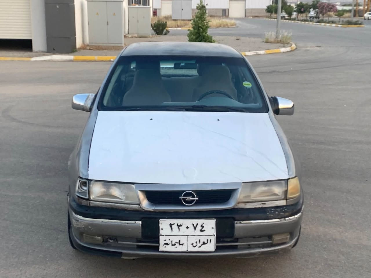 فكترا موديل94 حجم المحرك 20
فول اوتماتيك 
 ABS فلنجات ودسكات جدد
منضومة بانزين كاملة 
بيها صبغ جاملغات خلفية بدون كص
تايرات جدد باتري جديد
السيارة جاهزة بيها نواقص بسطية شوف العين بكلايتات وسكن ترايك وين متريد
مكان السيارة سليمانيه 
السعر 33 وبيها مجال بسيط
*********** 
تريد تحويل تريد وكاله ثاني يوم
