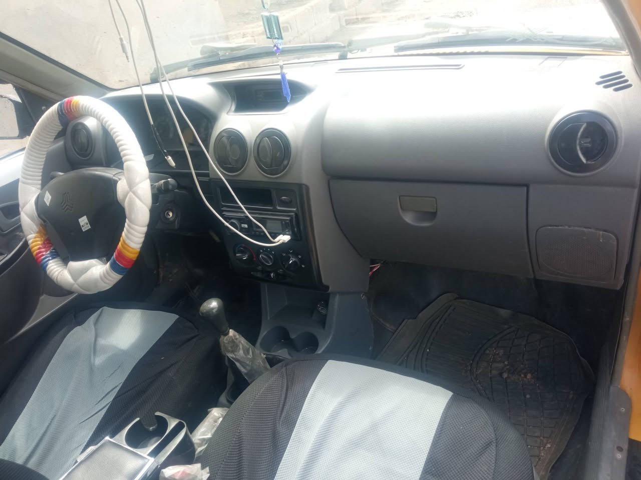 للبيع  
سايبا موديل 12 محرك نضيف كير الرابع يفلت
سنويه عظم ل 26 رقم بغداد مشروع وطني
صاحبهه الشرعي موجود. هيئه 400 الف.  كاربون بانزين بيهه
كشرهه نضيف داخلهه نضيف.   السعر 18 وبيهه مجال للستفسار ***********
