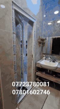 دار للبيع  100م طابقين في كربلاء  بناء طابوق فول مواصفات من كلشي من اساس من شيش من طابوق من بناء من ديكورات من ابواب قاصة وشبابيك سلايت صب مركزي 4غرف نوم صالتين واستقبال   البناء سنة 2024 شهر السادس 
كاع علي تومان حي الزيتون قريب جدا علئ حولي الزوارمستشفئ الكفيل ويبعد عن الامام 3كيلوا 
سند 25اقرار محكمة 
للاستفسار ***********واتساب ***********
