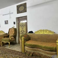 تخمين للبيع زيتوني 10مقاعد و برتقالي 10 مقاعد نظافة ‎%‎70 سعرهم 400 ثن...