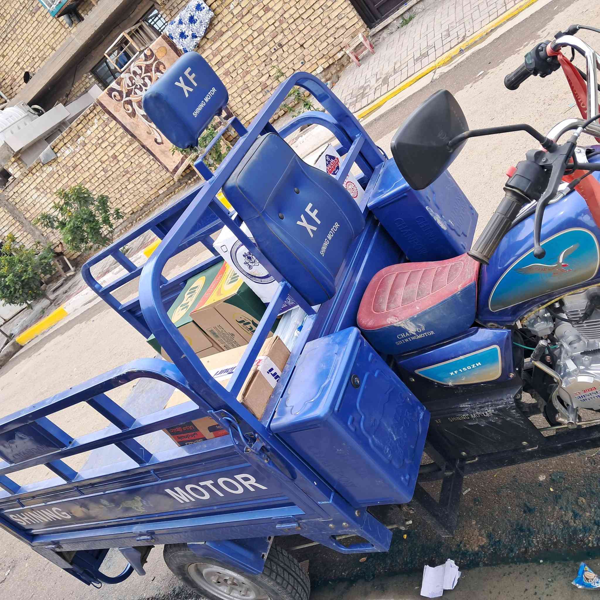 للبيع موديل ٢٠٢٥.  
 ***********
