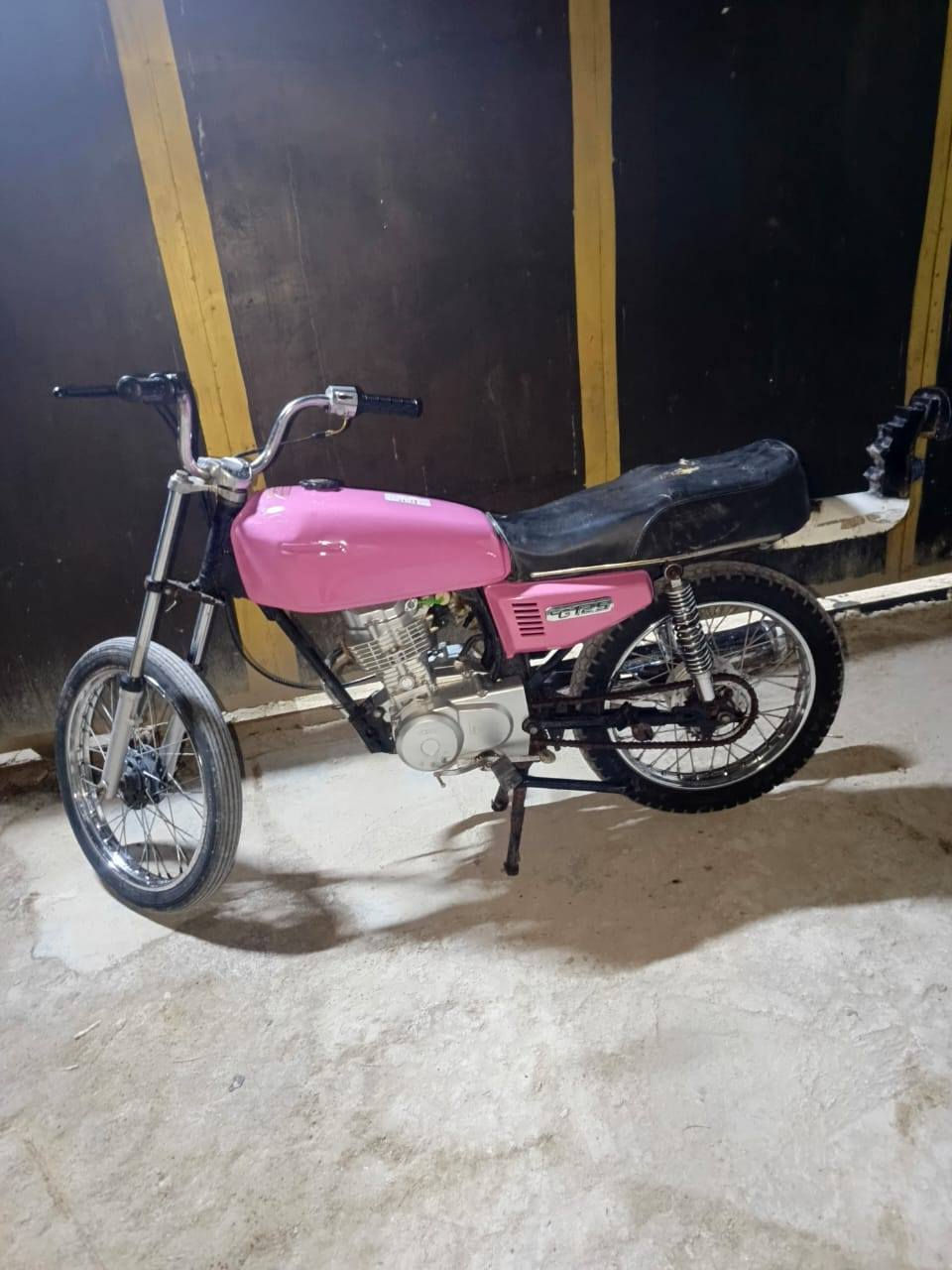 سلام عليكم دراجه للبيع مكان دغاره جديد سعر خاص


**إذا كنت صاحب هذا الإعلان وتريد حذفه لأي سبب، رجاءا أرسل رسالة إلى الدعم الفني**