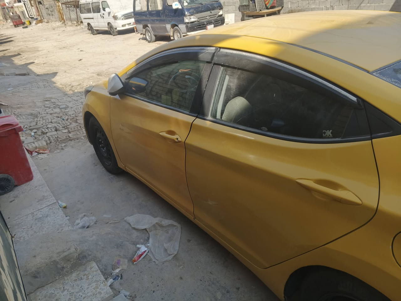 سلام عليكم سياره النترا موديل 2015 سياره نضيفه جداً محرك 1800 كير ومحرك كفاله تخم تاير خلفي وامامي ويلات وبنصات جديد رقم انكليزي مصفره هيئه وغرامات سنويه بسمنه وارد امريكا ضربته بابين البصفحت سايق ومبدلات منضومه زنون تبريد ثلج شغال صدر جديد سياره جديده مامتعوبه شاشه كبيره دوشمه كشانات وارضيه كدامك سياره وصوره سياره جديده مواصفات فول عده الفتحه سعر وباقي تفاصيل+ تستفسر على هذا رقم ***********
