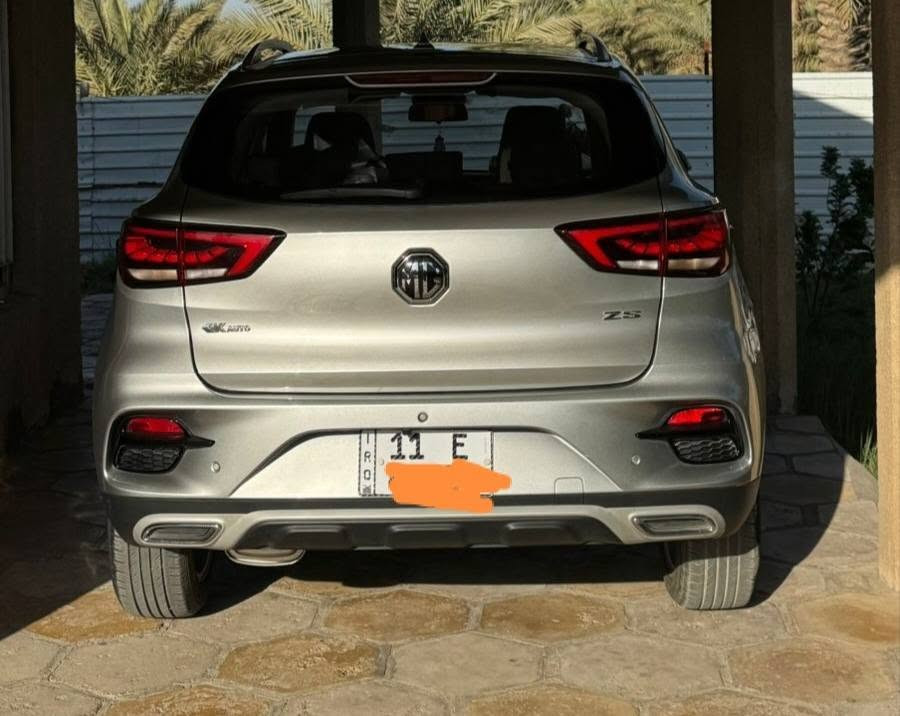 I🚘 للبيع MG ZS Comfort موديل 2024
📍 الموقع: بغداد
📞 رقم الهاتف: ***********
✅ المواصفات:
موديل 2024 (فئة Comfort)
ضمان شركة
محرك 1500 سي سي تنفس طبيعي
تشغيل ودخول بصمة (Smart Key)
داخلية دوشمة جلد احمر واسود
شاشة Apple CarPlay وAndroid Auto
إضاءة أمامية LED
تحكم بالتكييف عن طريق اللمس
مثبت سرعة (Cruise Control)
تحكم بالمقود من الجهتين
إشارات بالمرايا الجانبية
حساسات خلفية
نظام مراقبة ضغط الإطارات (TPMS)
وسادتان هوائيتان (Airbags)
ويل كب وكالة
📏 الممشى: 31 ألف كم
🚗 السيارة بحالة ممتازة، استخدام شخصي، وجاهزة للفحص.
💵 السعر المطلوب: 116 دولار قابل للتفاوض
