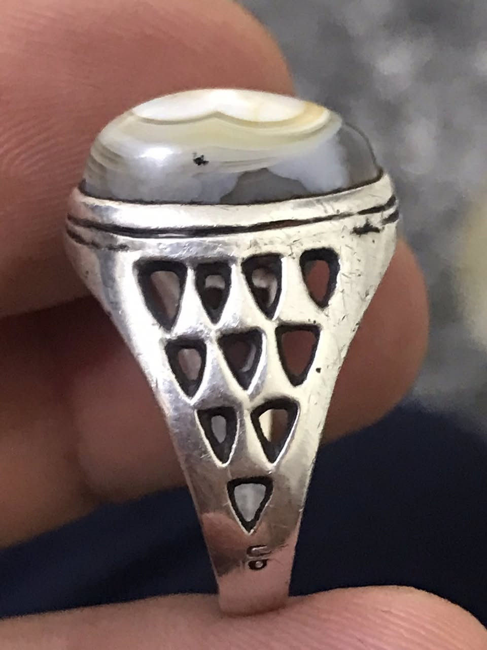 سليماني رصاصي عينتين عطف رقم (8)قياس الخاتم (22) سعر 35 الف معا توصيل سعر نهائي


**إذا كنت صاحب هذا الإعلان وتريد حذفه لأي سبب، رجاءا أرسل رسالة إلى الدعم الفني**