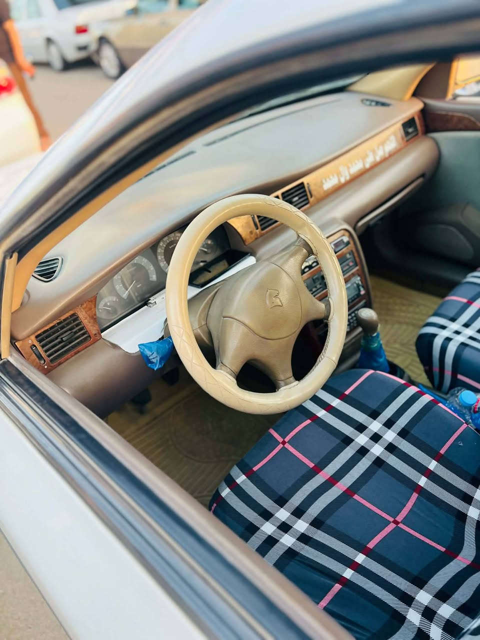 سمند 2011 مكفول من كل شيء برغي مابيها نقص سنوية لل30 بأسمنه السعر ٤٨ وبيها مجال قليل للاستفسار الاتصال على راعيها  أنا مكلف بالنشر مارد خاص  *********** مكانها بالشطره
