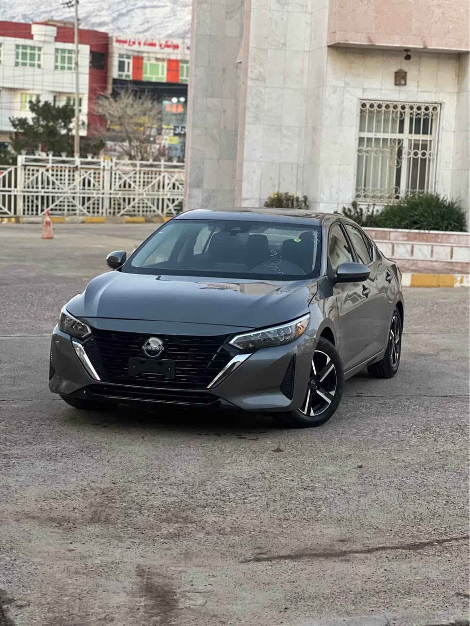 نيسان سينترا SV 
موديل/2024
سبغ/٣ بارجه 
ايرباك/ ستيرن
سعر/١٢١$
رقم كاتي
شه رتي رقم
شانصي شه رت
غرقان و برين شه رت
گير و مه كينه شه رت
بشت و بيش كه بس
مواصفات SV
شاشه مه زن
حساس
رادار 
كاميره
به سمه
شغال
ده ستك به سمه
گير توماتيك
جام كاره باي
ويل كه ب كروم
هه ر چار تاجديد
٢٠ هزار ريفه جوي
تحكم سترين
تعديد سورعه
دوكمه ايكو سبورت
رقم موبايل /*********** واتساب كوره ك و فايبه ر اكر, نينوى
