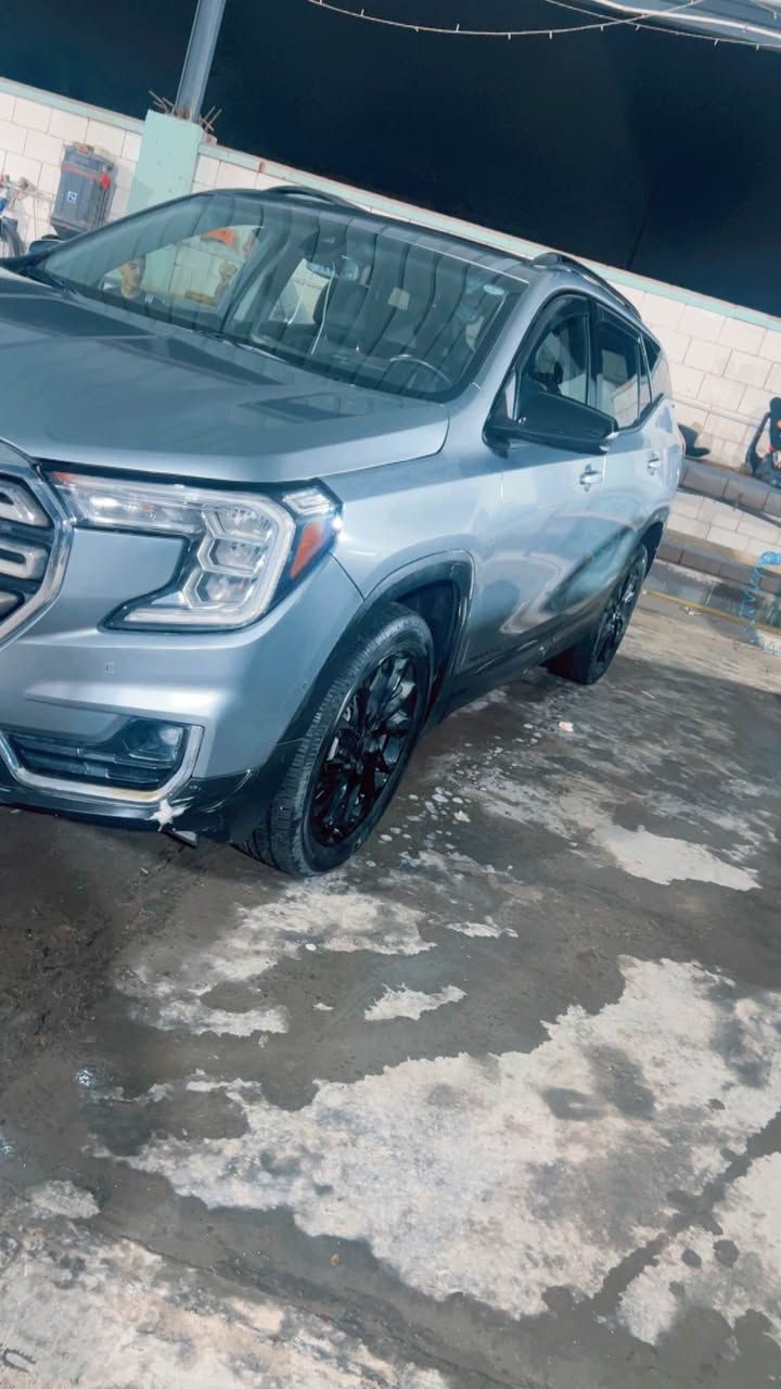 تيران مديل ٢٠٢٤ slt فول مواصفات جايه تدفئه كشنات وستيرن رادارات ٣٦٠ كامرات ٣٦٠ لايتات زنون تحكم ستيرن كشنات جلد تبريد قطعتين بانوراما . داتا شو هارض قراءات للسائق حساس فتح باب خلفي بالقدم تشغيل عن بعد 
ولعد كلش هواي مواصفات ليها سنويه جديده اصدار شهر ٩ السياره داخله للعراق بشهر ٧ هاي السنه دخول اول 
جاهزه من كلشي مابيها اي نقص 
السعر ٢٣٠ وبيها مجال للشراي 
التواصل على هاتف او واتساب 
*********** البصرة, العراق
