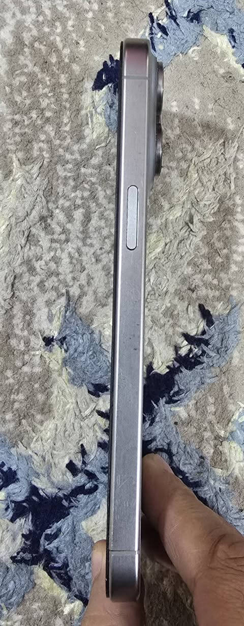 ايفون 15 PRO MAX ذاكرة 256 نموذج M اريد مراوس بسامسونج S25 ULTRA
واتساب  فقط ***********
