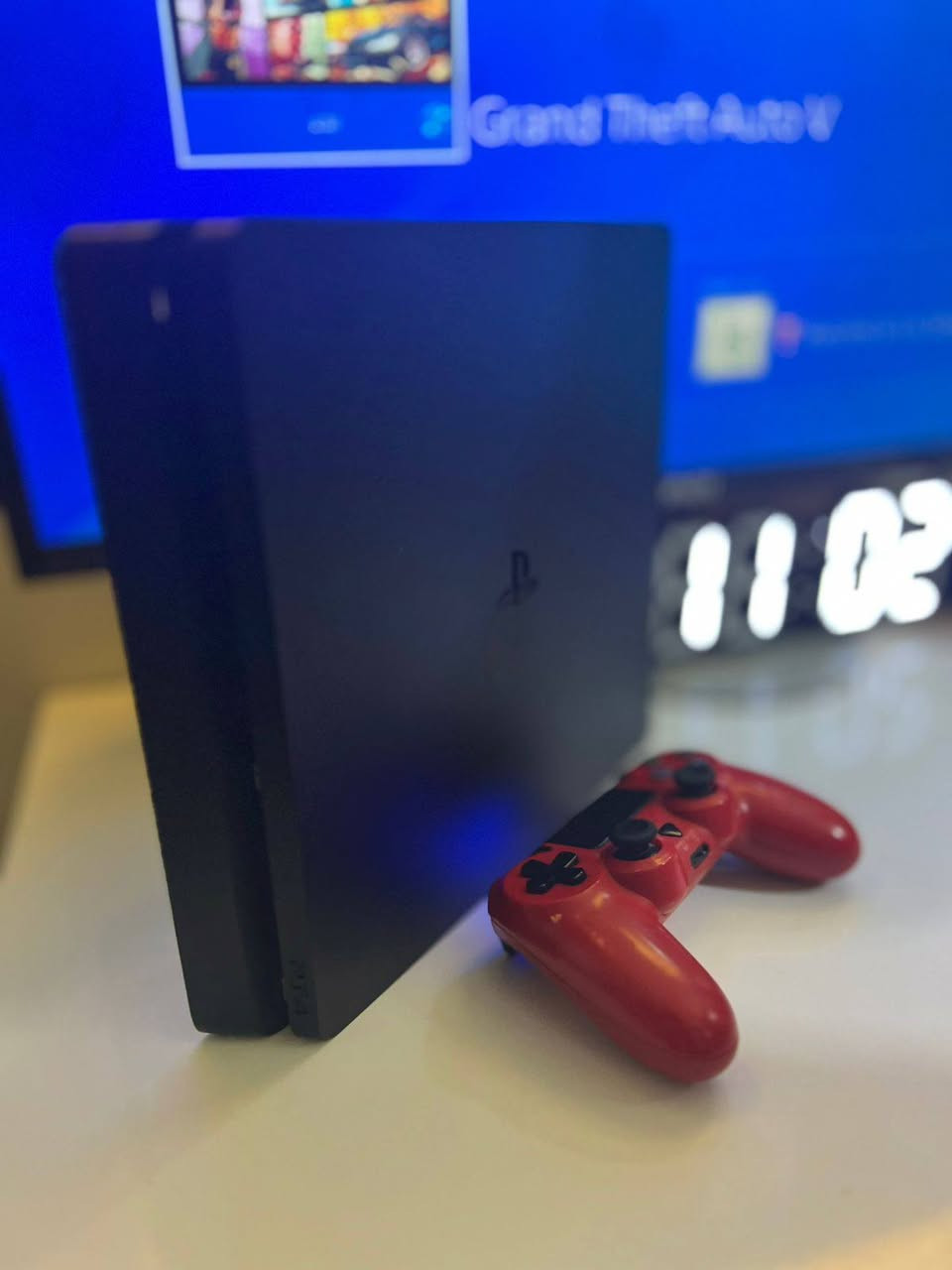 🎮 للبيع بلايستيشن 4 سلم اونلاين 🎮
🔹 نضام 13.50
🔹 جهاز مفتوح تنضيف
🔹 جوستك وحده
🔹 ويا قرصين: 🔥 Tekken 7
🔥 Mafia II

✅ الجهاز مرتب وشغال بدون مشاكل
💰 السعر: 240 ألف وقابل للتفاوض

📞 ***********
📍 المكان: بغداد - الدورة
