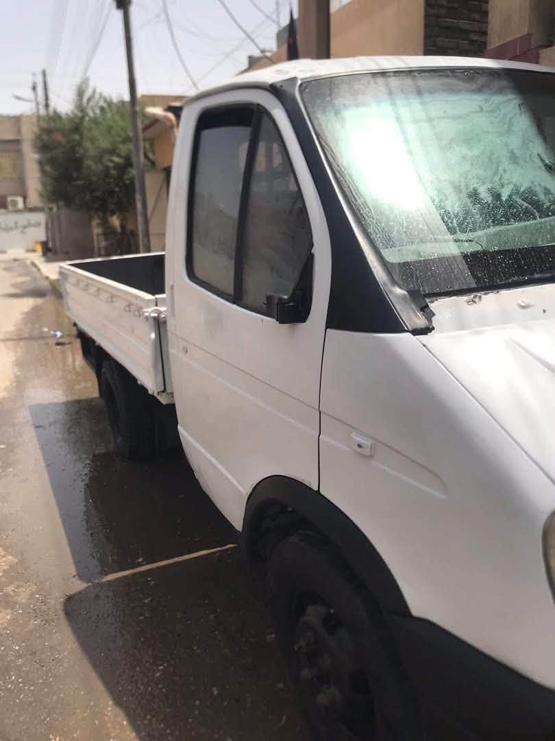 سلام عليكم خوان كيه فولكه كازيلو سياره جاهزه مجهزه من حداديه من اكسن محرك و كير مال كيه 3000 كله جديد و نضيف غرفته حلوه و كامله رقمه بصره صدامي سنويته ضايعه راعيه موجود يمي بل بصره عنواني بصره سعر 26 ورقه وبيها مجال الشراي رقمي ***********
