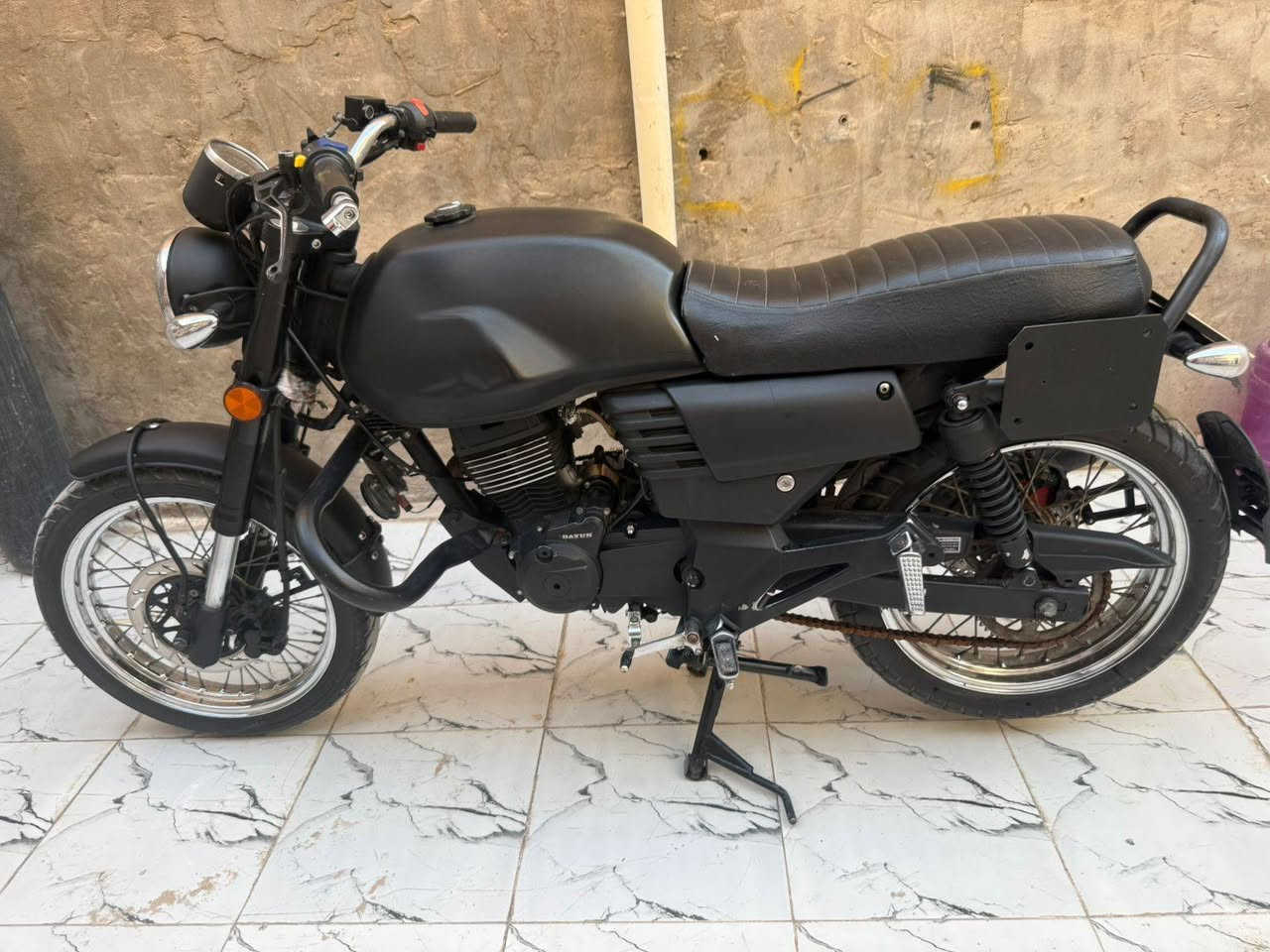 السلام عليكم دراجه دايون لايتي للبيع موديل 19 طالعه ب 20 نضافه فول كفاله عامه اوراق أصولي تحويل يم مكتب حسين السعر مليون و 150 وبيه مجال للشراي مكاني كربلاء الحر الاستفسار اتصل ***********
