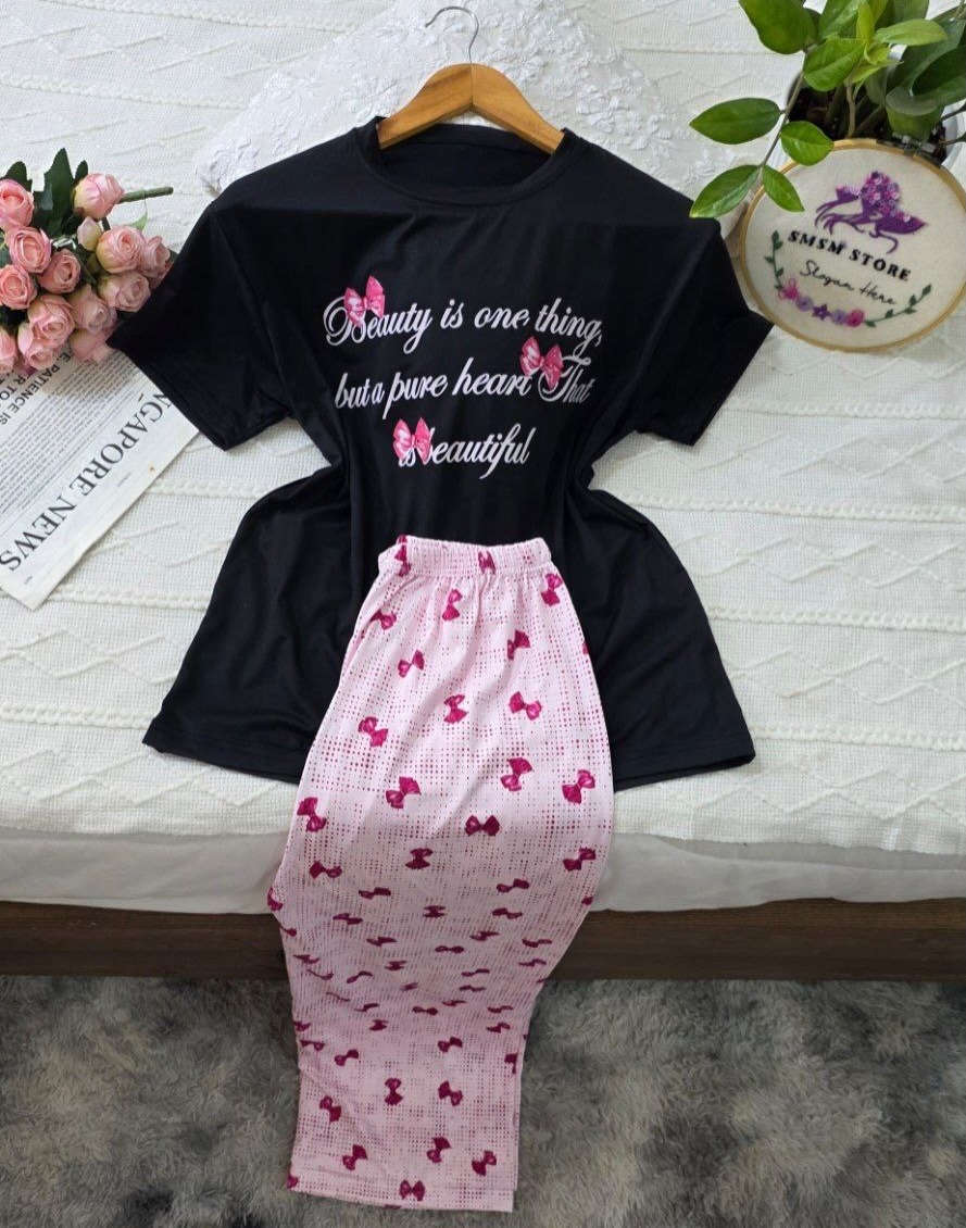 بيجامة الفيونكات الكيوت 🎀
ناعمة ومريحة وتجنن باللبس اليومي

✨ الخامة: فانيلة قطن ناعم
✨ القياس: فري سايز
تناسب من وزن 50 إلى 77 كغم
✨ السعر: فقط 19 ألف 💰
✨ مريحة وخفيفة ومناسبة لكل الأوقات

📦 توصيل متوفر لجميع المحافظات
📩 للحجز والاستفسار مراسلة خاص

#بيجامة #بيجامات #بيجامات_نسائية #ملابس_نوم #ملابس_نسائية فيونكة كيوت ترند ترند_الان ازياء ازياء_نسائية ملابس ملابس_البيت راحة نعومة جودة عروض تخفيضات سعر_مميز توصيل شحن تسوق عرض اناقة


**إذا كنت صاحب هذا الإعلان وتريد حذفه لأي سبب، رجاءا أرسل رسالة إلى الدعم الفني**