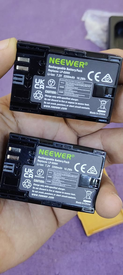 بطاريات عدد3مع الشاحن للكامرات كانون موديل LP-E6NH


**إذا كنت صاحب هذا الإعلان وتريد حذفه لأي سبب، رجاءا أرسل رسالة إلى الدعم الفني**