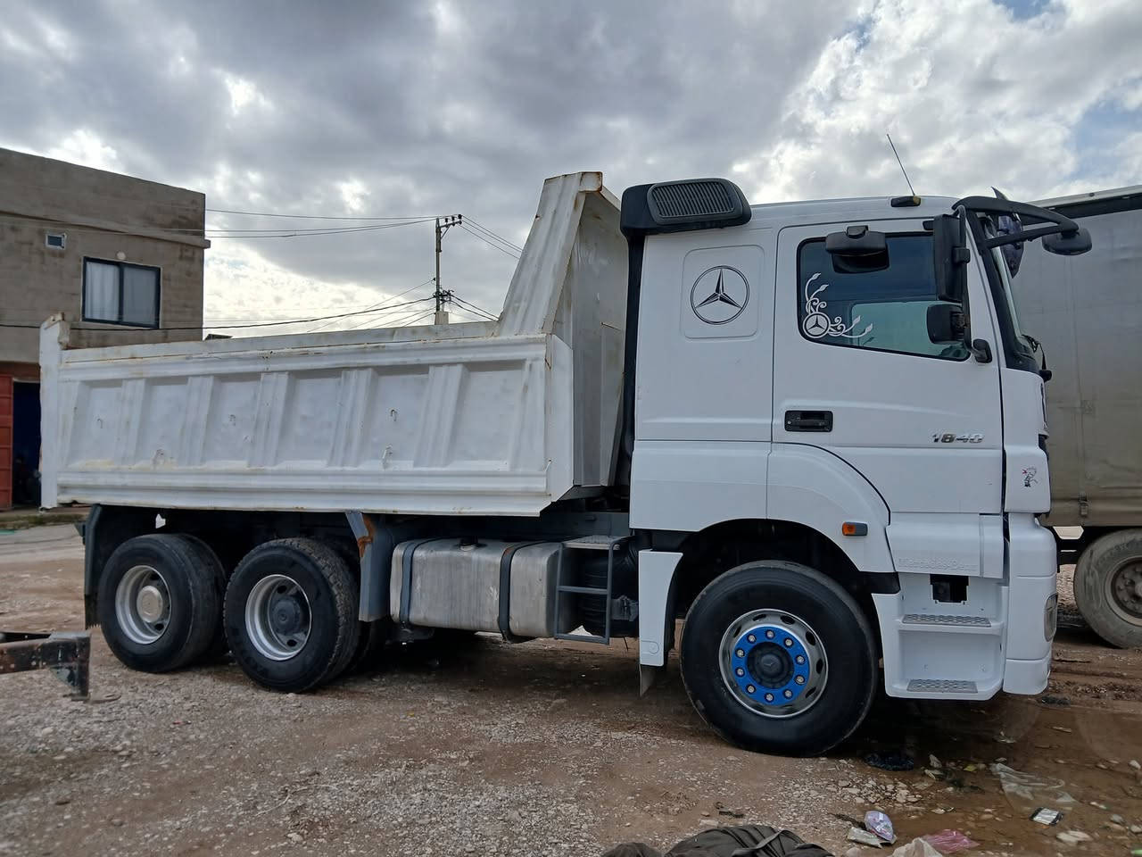 2005 تبريد هاف  گێر 4x4  240 سنكل جوبليس تخم تاير رقم كاتي دهوك  كامل بشرت  سعر175    
 مجال
 *********** 
***********
