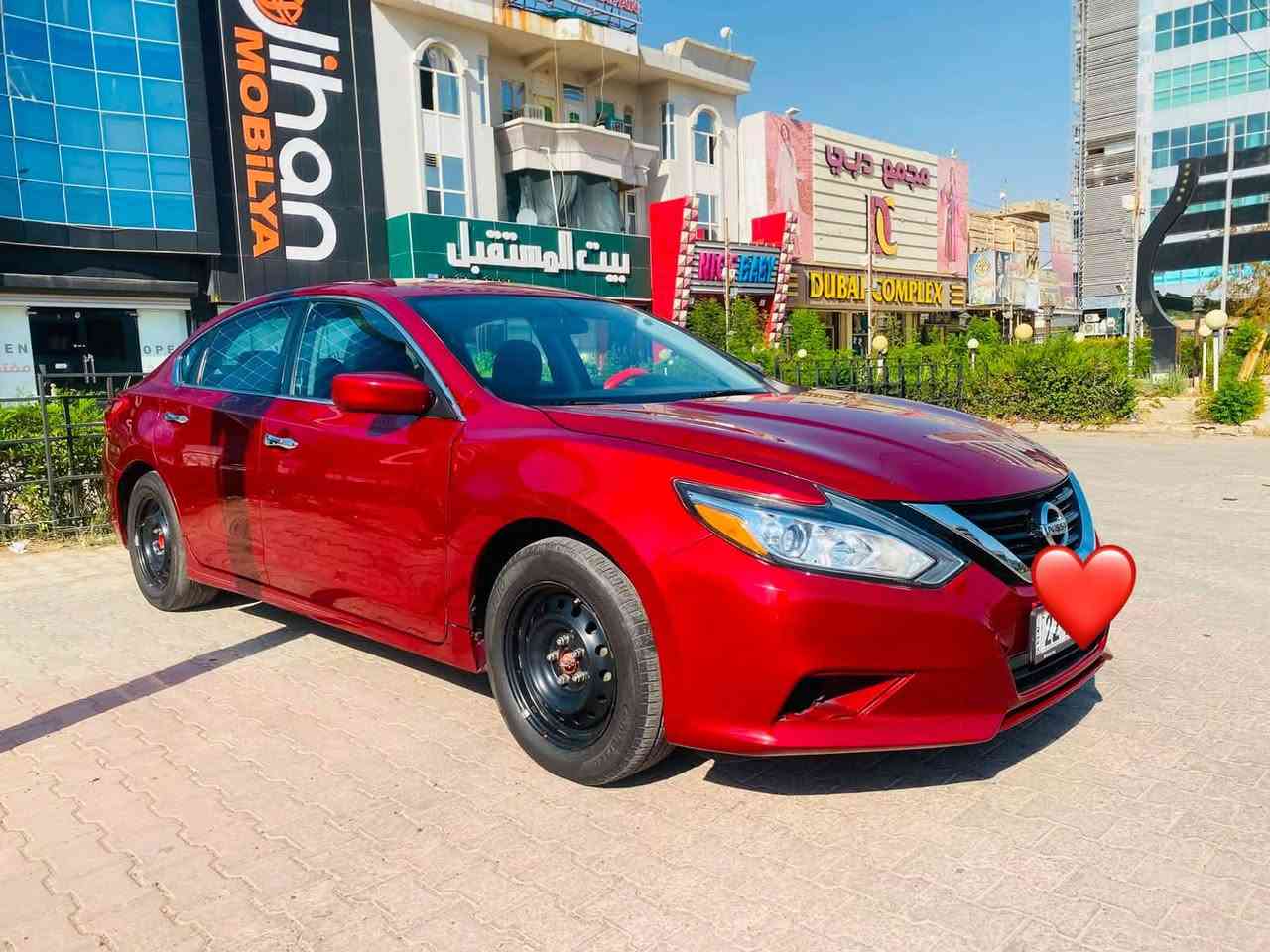 السلام عليكم ورحمة الله

🚗 نيسان التيما 2018 للبيع

🔹 وارد أمريكي – رقم أربيل
🔹 السيارة باسمي وثاني يوم تحويل
🔹 اللون: ماروني (لون مميز ومطلوب)
🔹 الممشى: 133 ألف ميل
🔹 المحرك: 2500  (4 سلندر اقتصادي وقوي)
🔹 الكير: CVT أوتوماتيك
🔹 تشغيل بصمة + تشغيل عن بُعد
🔹 كامرة خلفية
🔹 فئة S
🔹 استخدام شخصي
 الملاحظات:

* تبديل جام لغ أمامي جهة اليمين.
* ضرر سابق بالجنطة راجع بارد.
* يوجد أثر شخوط خفيف في الباب الخلفي جهة السائق والتنتة نتيجة التحميل بالحاوية.
💰 السعر: 123 $(12،300) وبيها مجال بسيط للشراي 
  
.
📌 على السيارة غرامات مقدارها 685 ألف دينار تُخصم من سعر السيارة.

📞 للاستفسار مراسلة الخاص.

الله يبارك للبائع والشاري. 🤝🚗

#التيما #نيسان_التيما #Altima #سيارات_العراق #بيع_سيارات #اربيل #بغداد #كركوك #الموصل #dا


**إذا كنت صاحب هذا الإعلان وتريد حذفه لأي سبب، رجاءا أرسل رسالة إلى الدعم الفني**