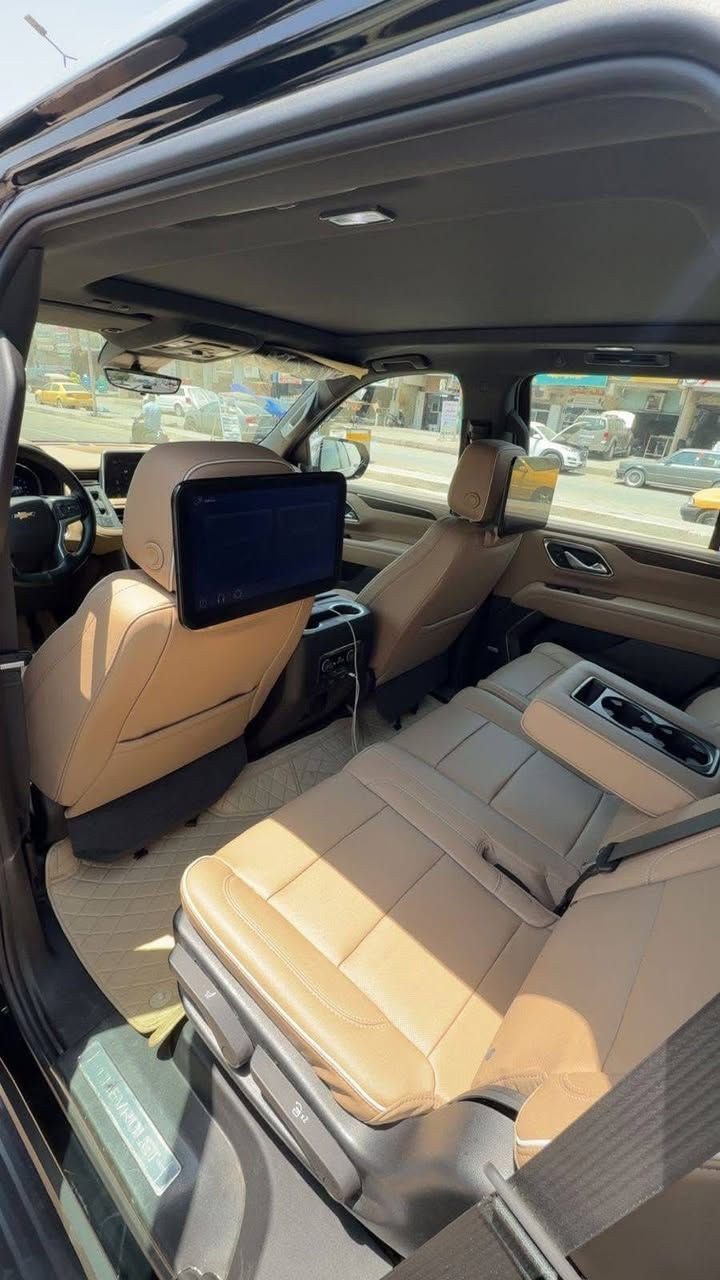 تاهو بريمير خليجي وكالة المنصور موديل 2023
رقم بغداد الجديد بأسمي 

( PREMIER )  فول 1/1

ام الجگات والداتا شو والثلاجة والدوسات كهرباء و 5 كامرات

السيارة جديدة جداً على وضع الشركة 

ماشية 92

معروفة مواصفات ال #بريمير مايحتاج اذكرهن 
مكاني بغداد والسيارة بأسمي تحويل بنفس اليوم بأسمك

📱 للأتصال : ***********  متواجد واتساب ✅ 

السعر: 535🔥
