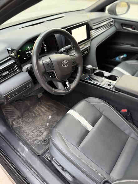 كامري 2025 SE فول عدا البانوراما 
السياره بدون حادث فقط دعاميه بدون لا صبغ ولا بارد السياره كانمأ كلين 
السياره كراسي جلد وتدفئة وكهرباء ويل بلاك شاحن واير ليس بصمه مكينه 2500
السياره زيرو ماشيه 6000 فقط 
رقم بغداد باسمي عنواني المنصور البوابه 
***********
سعر 225 ورقه بيها مجال من تشوفها فقط
