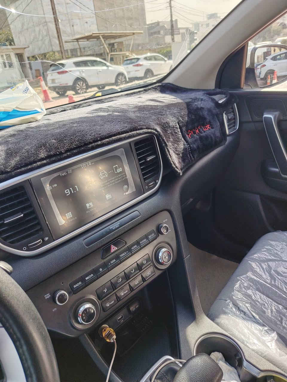 السلام عليكم سبورتج امريكي موديل20 للبيع محرك 2400
كلين بدون حادث 
السعر 180
***********
