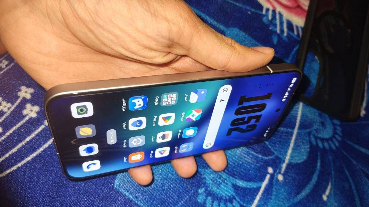 السلام عليكم بوكو F7 جهاز جديد مثل ماموضح كدامكم ماصارلي سبوعين من اخذتة سعرة 575 بي مجال بسيط للشراي او مراوس بريلمي 14 او 15 برو ذاكرة512 
مكاني النجف كوفة تواصل واتس***********
