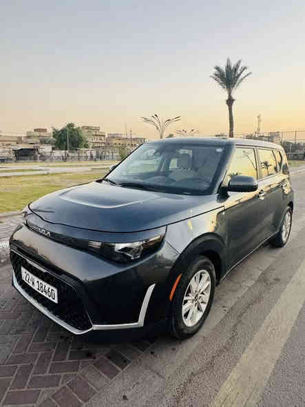 السلام عليكم
لبيع كيا صول مو يل 2023  بدون حادث بجم كبس مروحة راديتر بلادي  لغد شاصي مكفول  بيهة ثلاث مكانات ع كد شبر صور الحادث داخل المنشور 
السعر 145
رقم اربيل ترقيم جديد تريد تحويل تويد وكاله حاضر/
موصفات
 /رادار امامي /رادار جانبي/رادار خلفي /تشغيل عن بعد
تحديد مسار/نقاط عمياء/شاحن واير ليس /كشنات كهرباء
اربع مخارج شحن /شاشه كبيره /دشبول دجتل /تبريد بيانو
ثلااث وضعيات قياده /كامره دواره /اوتو هولد /مانع نزلاق
ويل كب كروم /محرك 2000دوش 
بغداد /***********
