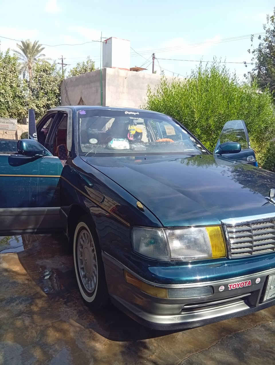 السلام عليكم عندي سياره بطه للبيع السياره مكفولة كفاله عامه اليريد موجود  خاص  وموجود عل هاذ الرقم ***********
