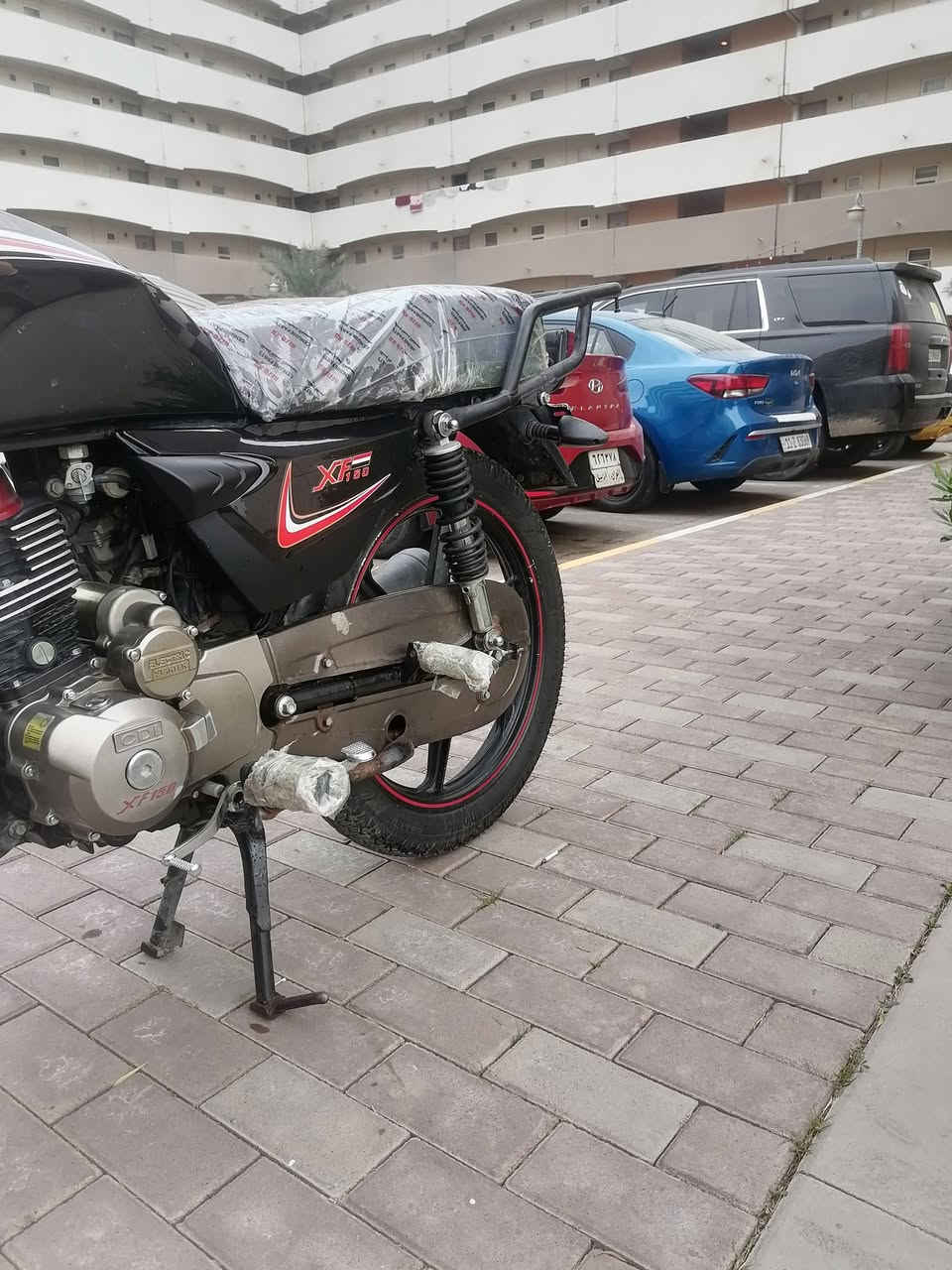 السلام عليكم شباب دراجه شاينك رقم وسنويه مديل 23 محرك مكفول برغي مامفتوح بيه اسعر 1350 بغداد باقي  بس علستلام لواحات بتحويل تستلمهن ***********مستعجل عله بيعته مكاني بغداد بسمايه
