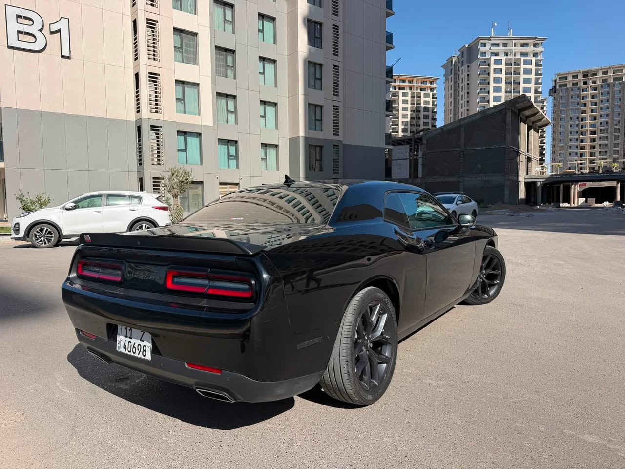 سلام عليكم
جالنجر GT2023
فول سياره عده الفتحه 
ردار امامي خلفي 
حساس خلفي 
كشن تدفئه تبريد
ستيرن تدفئه
شاشه جبيره 
دشبول جلد
حادثه بنيد وجاملغ بدون يرباك اجه بيه كلير من امريكا  ابيع حزام. بيه شكم قطعه مابيه صبغ
عنون حي العدل
***********
