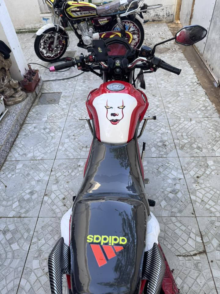 هاوجي ‏للبيع السعر 10 مكمرك كامل الرقم*********** بس بيع مكان الرمادي سبعه كيلو لي مو شراي لا تصل
