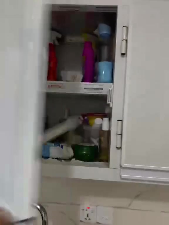كاونتر توصا مسوي مليون و١٠٠ اريده ٥٠٠ نهايته مع الطباخ حيل نضيف المكان الدوره


**إذا كنت صاحب هذا الإعلان وتريد حذفه لأي سبب، رجاءا أرسل رسالة إلى الدعم الفني**