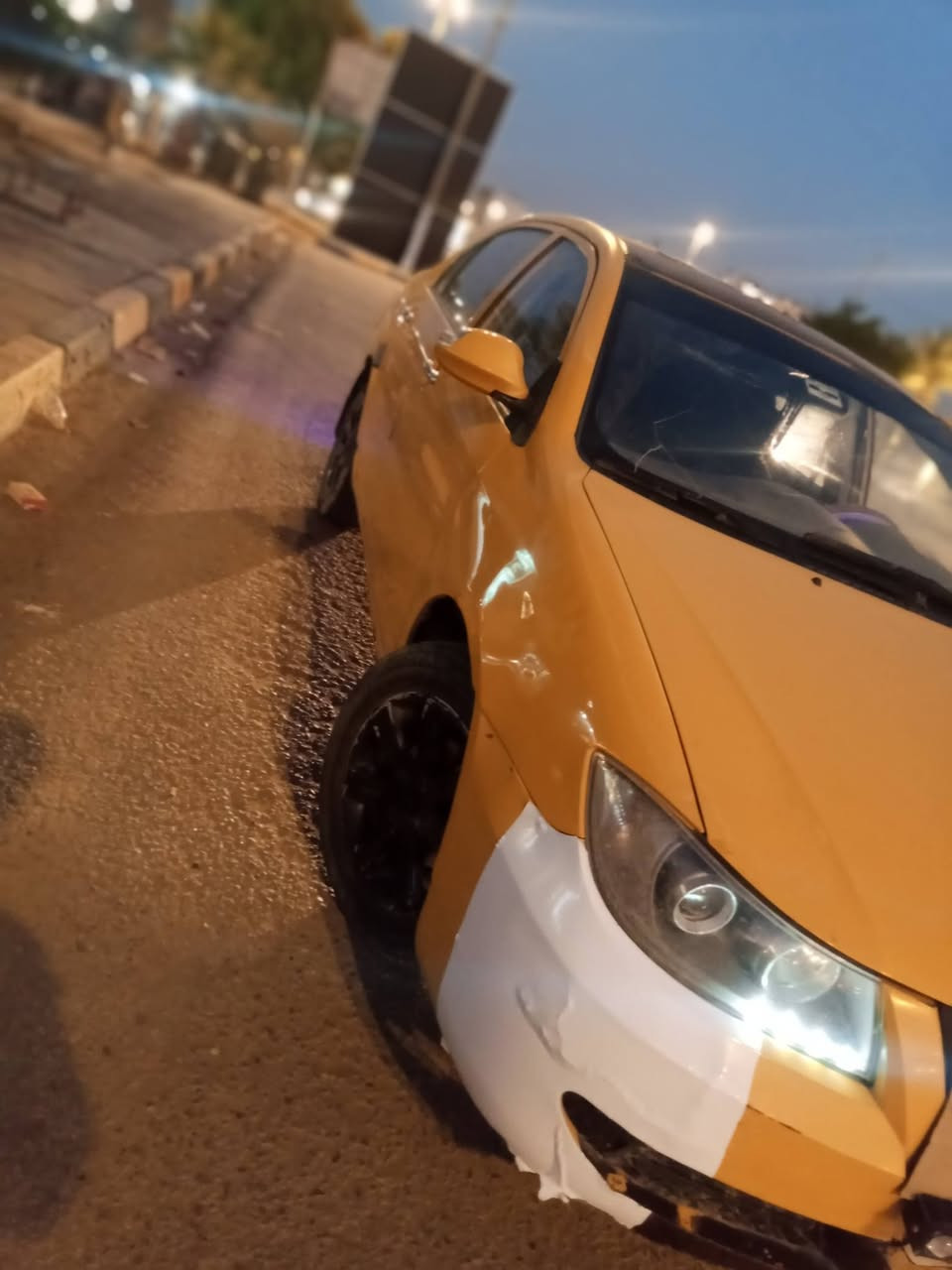 سلام عليكم نيفان حجم 620 2013 رقم بغداد مستمسكات راعيهه موجوده وعندي رقم راعيهه ومتواصل وياه بس مااتكفل لا بهىيئه ولا غرامات سنويه صاقطه 2018 انطيك مستمسكات راعيهه ورقمه وانته وياه سيارة جاهزه مابيهه كل ضربة مكفوله كير ومكينه حلوات كهربائيات كلهه شغاله سيارة جاهزه سعر 27 وبيهه مجال الشراي الاستفسار ع الرقم ***********
