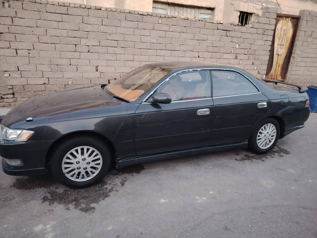 مارك نضيفه رقم بغداد
بسمي 65 وبيهه مجال ***********
