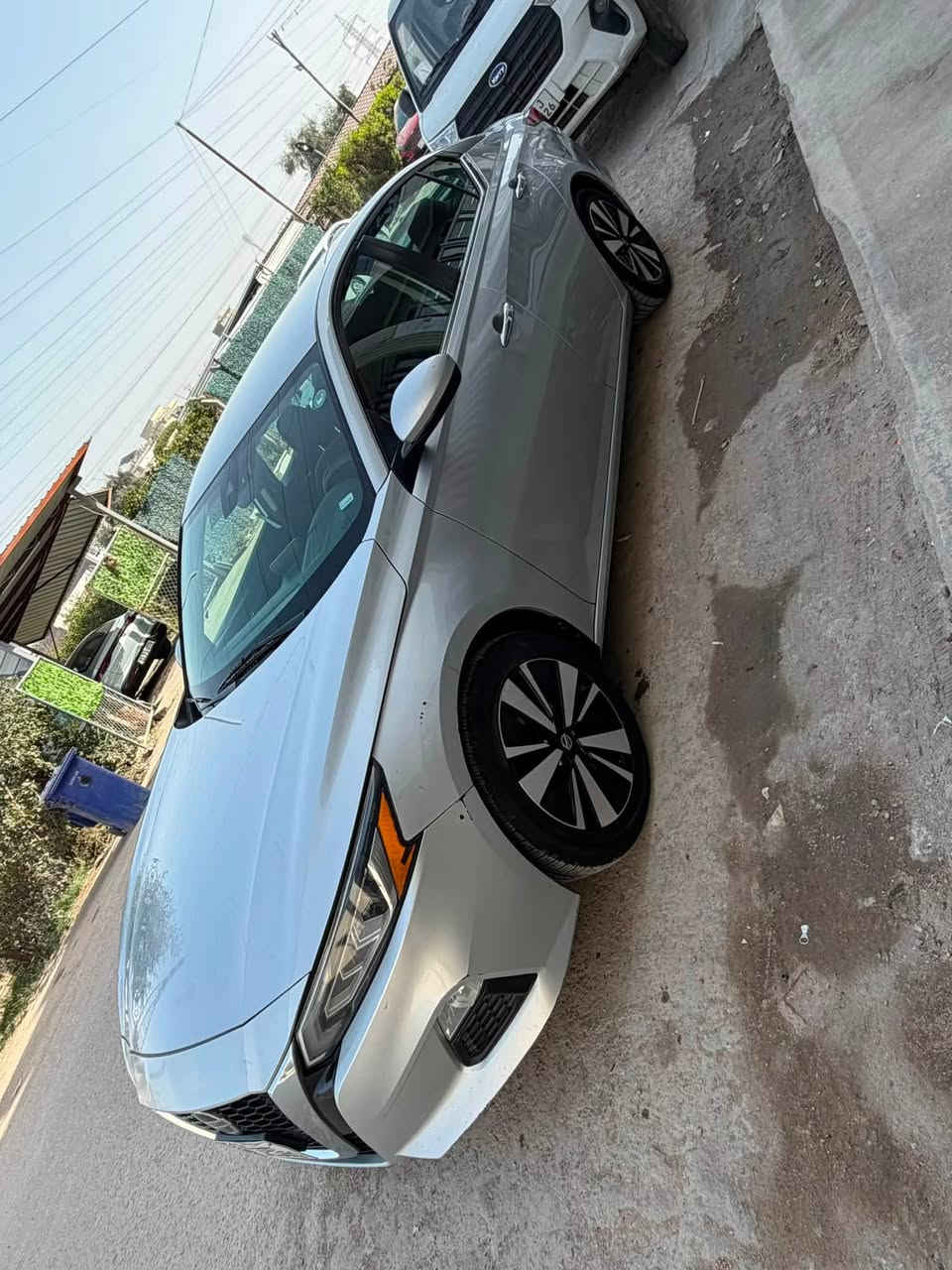 السلام عليكم
نيسان التيما موديل 2022 وارد امريكي 
محرك 2500 cc تنفس طبيعي 
مواصفات sv المعروفة 
رقم اربيل الدولي ب اسمي تحويل شوكت ميعجبك
رادار امامي خلفي، تحديد مسار ، نقطه عمياء ، فرمله طوارئ
، ضررها جاملغ سكن وحافة باب السكن مصبوغات
وبيها طخات بسيطه مبينات بالصور بجم كبس 
السعر 155 ومجال بسيط 
مكان السيارة بغداد / الدورة


**إذا كنت صاحب هذا الإعلان وتريد حذفه لأي سبب، رجاءا أرسل رسالة إلى الدعم الفني**