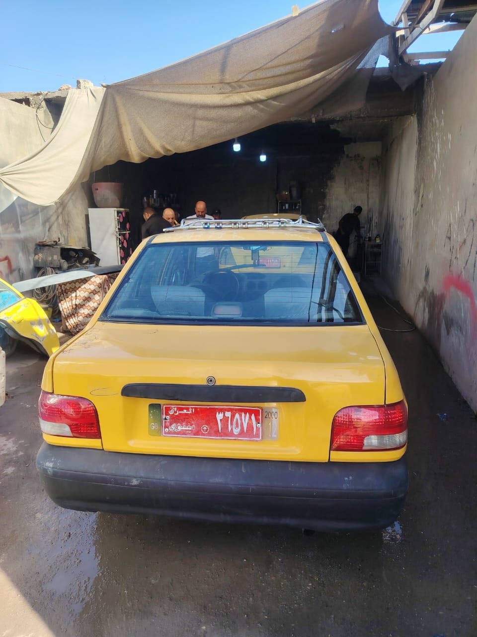 سايبا للبيع محرك كير نضيف  رقم احمر نينوى هيئه ٨٠٠ موديل ٢٠١٢ واير مني يعوزها شويه سيار شغل وطلع وين ماتريد ضخم اخو الجديد بوربرين طخم كامل كلو جديد درايم شفتات السعر ١٣ الي ماشتري لايكسر بل سياره بس الشراي يخبرني *********** وشكراً وتساب او اتصال وتدلل
