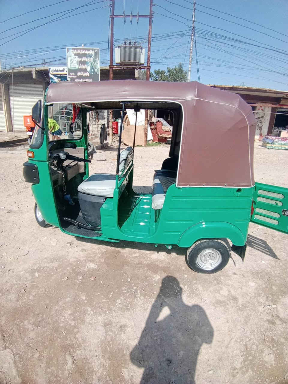 للبيع تكتك 20 شهر 11 مصبوغه جماليه السعر 7ونص وبيهه مجال العنوان الشعب ***********
