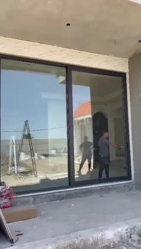 نقدم لكم أحدث أنظمة الألمنيوم
شبابيك سلايت -  شبابيك مفصلي - ابواب - محجر
ابواب - كاونترات اج دي اف 
الهاتف:‭0781 936 8932‬
العنوان : السماوه شارع الجسر مقابل موكب السفير
