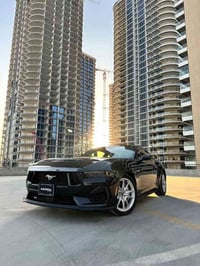 موستنك gt  24 حادثها جاملغ مبدل اصلي نفس الون  بدون دواخل  السياره كام...