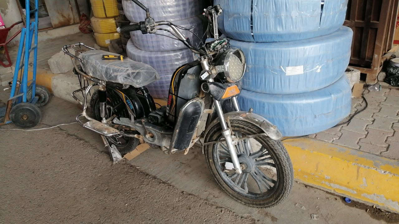 ماطور للبيع بس كشر تفصيخ عقل جديد +تايرات +دبلات كيم أخذه إذا تفصيخ باليرضي الله


**إذا كنت صاحب هذا الإعلان وتريد حذفه لأي سبب، رجاءا أرسل رسالة إلى الدعم الفني**