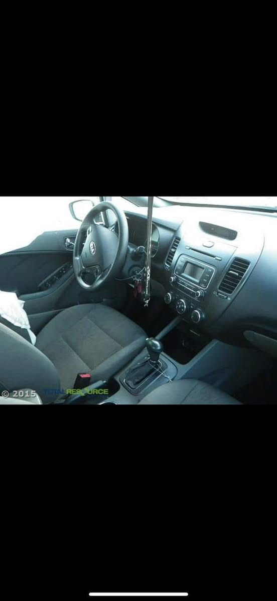 إعادة نشر بسبب الوعود الكاذبة فورتي 2015 مكينه 1800 دوش بيهة صوت بلمكينه السيارة بسمي مصفرة غرامات صور الحادث داخل المنشور الشراي يتصل ويدلل *********** متواجد واتساب
