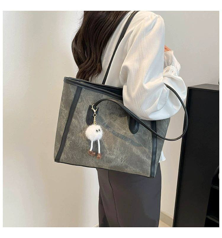 توت باك كيوت براند ( SHEIN ) كوالتي عالي موديل كوري نازك  جدآ 🥺❤️
حجم كبير ملائم للموظفات وللاستخدام اليومي وللطالبات والماميات  
القياس الكبير 26X39Cm  
سعر الدرزن: 74  الف فقط 🔥
الدرزن يحتوي على 12 قطعة
اقل طلب نص درزن


**إذا كنت صاحب هذا الإعلان وتريد حذفه لأي سبب، رجاءا أرسل رسالة إلى الدعم الفني**