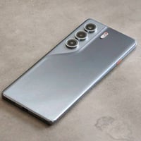 👋.  TECNO CAMON 40. ذاكره256 مبايل سالي 6 اشهر لمن جبته.  فه المبايل ن...