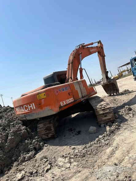 سلام عليكم حفاره تومديل 93مكينه مضخه علبلادجديده بمعنه لكلمه جبات مكفوله سرف جدد رقم قادسيه منفيس ستفسار***********مكان بصره مدينه
