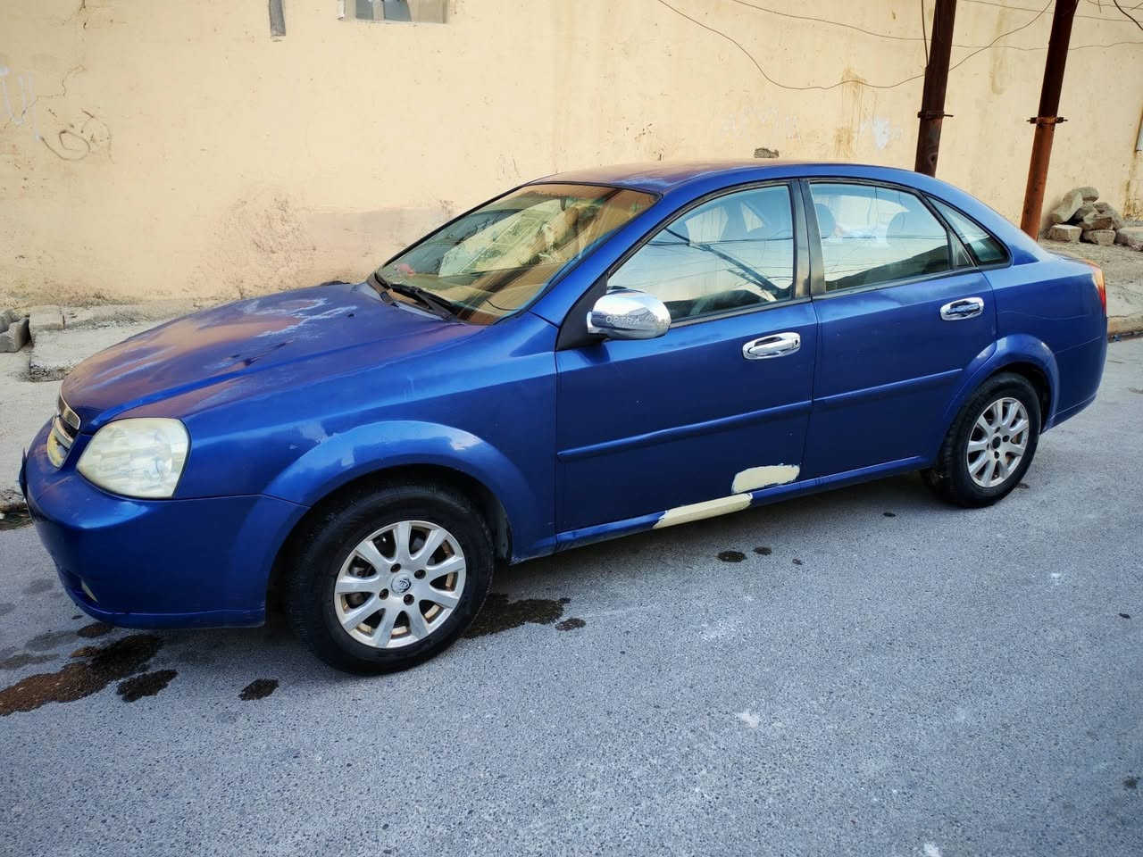 سيارة اوبترا 2006 اني الشرعي مالها رقم الماني نينوى  نظيفة كير ومحرك نظاف حيل تبريد ثلج شرط  سيارة تحتاج شوية ترتيب بيها تقحيل شوية بالسقف والصندوق بيها صبغ بالتكمه صغير مكان ضربة بالتحرير بيها مكانات واضحه بالصور السعر  65 ورقة ببها شويه مجال  بقية التفاصيل عالخاص.... المكان الموصل الايمن


**إذا كنت صاحب هذا الإعلان وتريد حذفه لأي سبب، رجاءا أرسل رسالة إلى الدعم الفني**