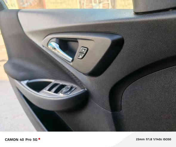 السلام عليكم السلام عليكم 
ماليبو موديل 2024 فئة LT 

سياره بدون لوحات دخول جديد

موصفاته معروفه LT فتحه موجوده

محرك 1500 تيربو

بصمة تشغيل وابواب وصندوق

(تشغيل عن بعد كاميرا خلفية دوارة) (رادار امامي )

(رادار تنبيه خروج من المسار )

(رادار خلفي وحساسات)

(نظام auto stop)

(تبريد قطعتين (امامي وخلفي)

(التبريد الامامي منفصل(مناخي)

(شاشة كبيرة(ايباد)

(نظام كار بلي)

(داتا شو)

(ويل 17)

(كرسي السائق كهرباء)

(تدفئة بالكشنات)

(قيادة ذاتية)

  

السياره ما ناقصه شي حلوه ومرتبه  فول واحد ع 

واحد ماشيه 43الف فقط قابله الزياده سعر ١٣٨

***********

امانة الله سعرها اكثر من هذا بس مستعجل على البيع
