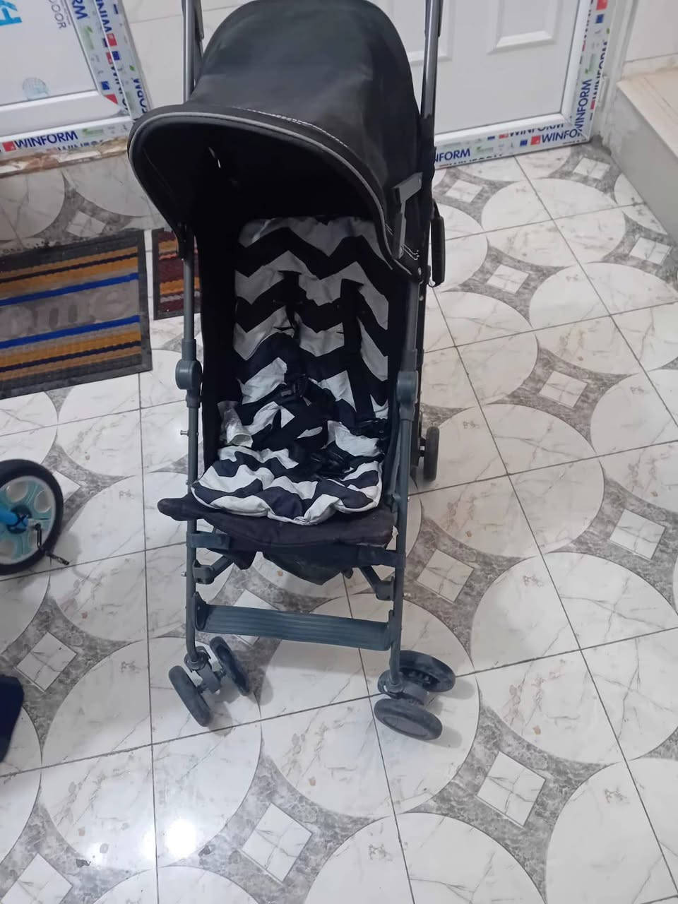 عربانة طفل نضيفة للبيع من عمر سنة ل٣ سنوات للتواصل***********واتس اب أيضا
