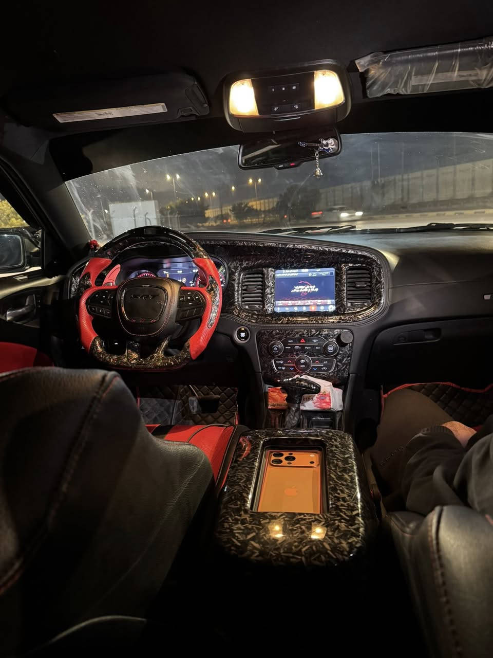 سلام عليكم 
جارجر دايتونا 5700 موديل 2021 
لون بنفسجي مميز سياره جاهزه ونظيفه كلش
حادث جاملغ وبنيد نفسه بي شبر صبغ وبابتين كلير من امريكه فقط السياره فول عده الفتحه
———————————————————-
الاضافات///
1/اكسل قفل مال SRT
2/هدرز شورت SRT
3/فجون بريمبو 4 بستم مال شكل جديد امامي وخلفي
4/شوته KN 
5/جكات كات باك ستيج 3 صارلهن 6 اشهر من مشدودات
6/دركه RPM الاصدار الاخير فور جت
7/داخل كله كاربون فايبر
8/لايتات متغير +عين شيطان +عدسات حوته
—————————————————————
السعر 240 وبيه مجال لشراي يجي يكلب وبي خير ويدلل مكان سياره نجف //‭0780 839 4669‬
